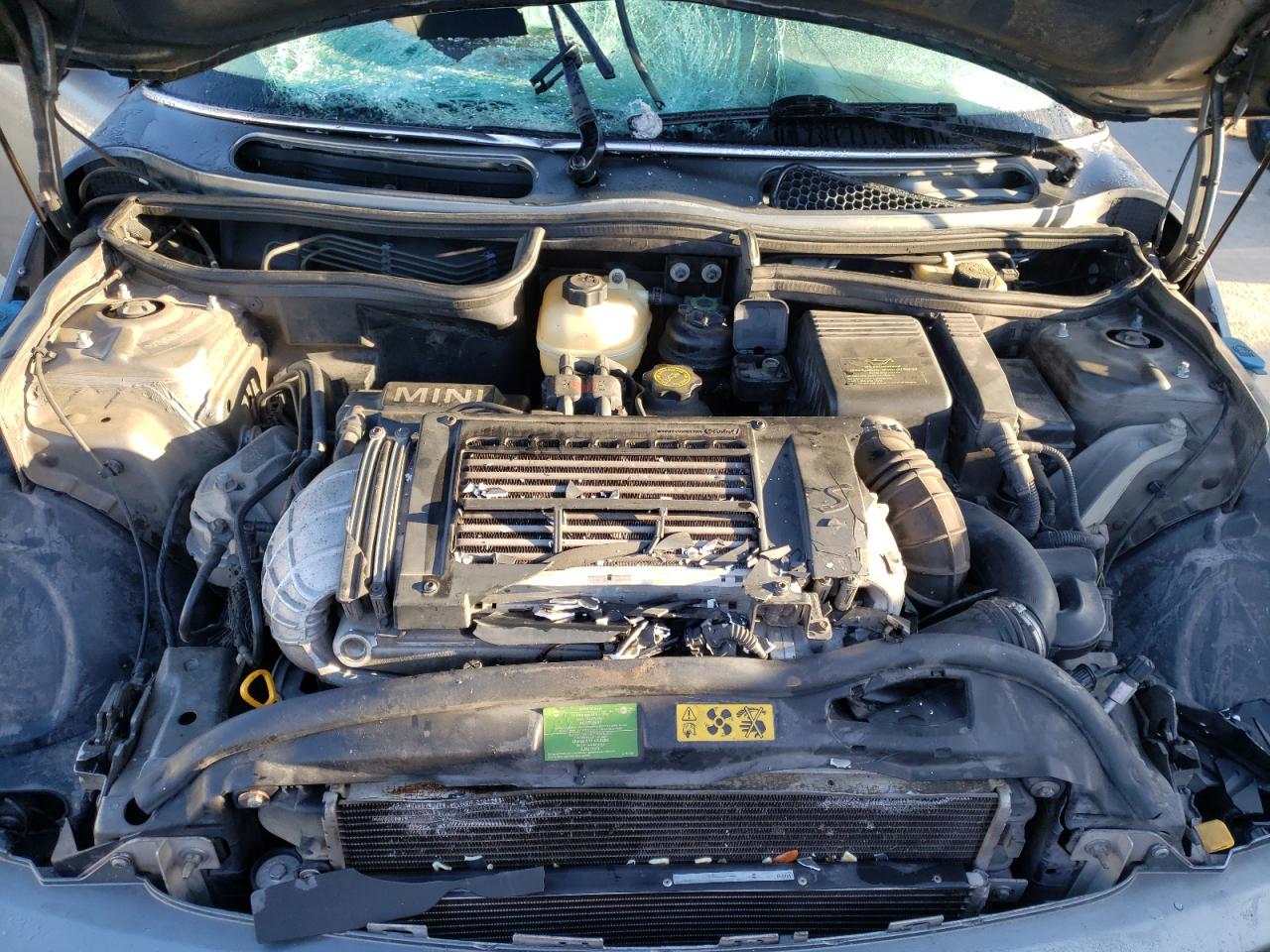 Zdjęcie 7 z aukcji – 2005 MINI COOPER S z VIN WMWRE33475TD93588
