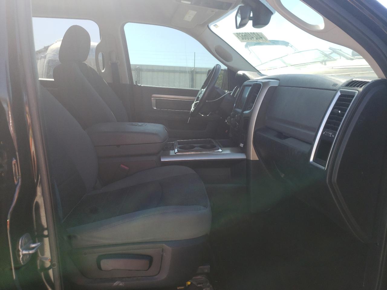 Photo 5 from auction – 2013 RAM 1500 SLT with VIN 1C6RR7TT3DS719000