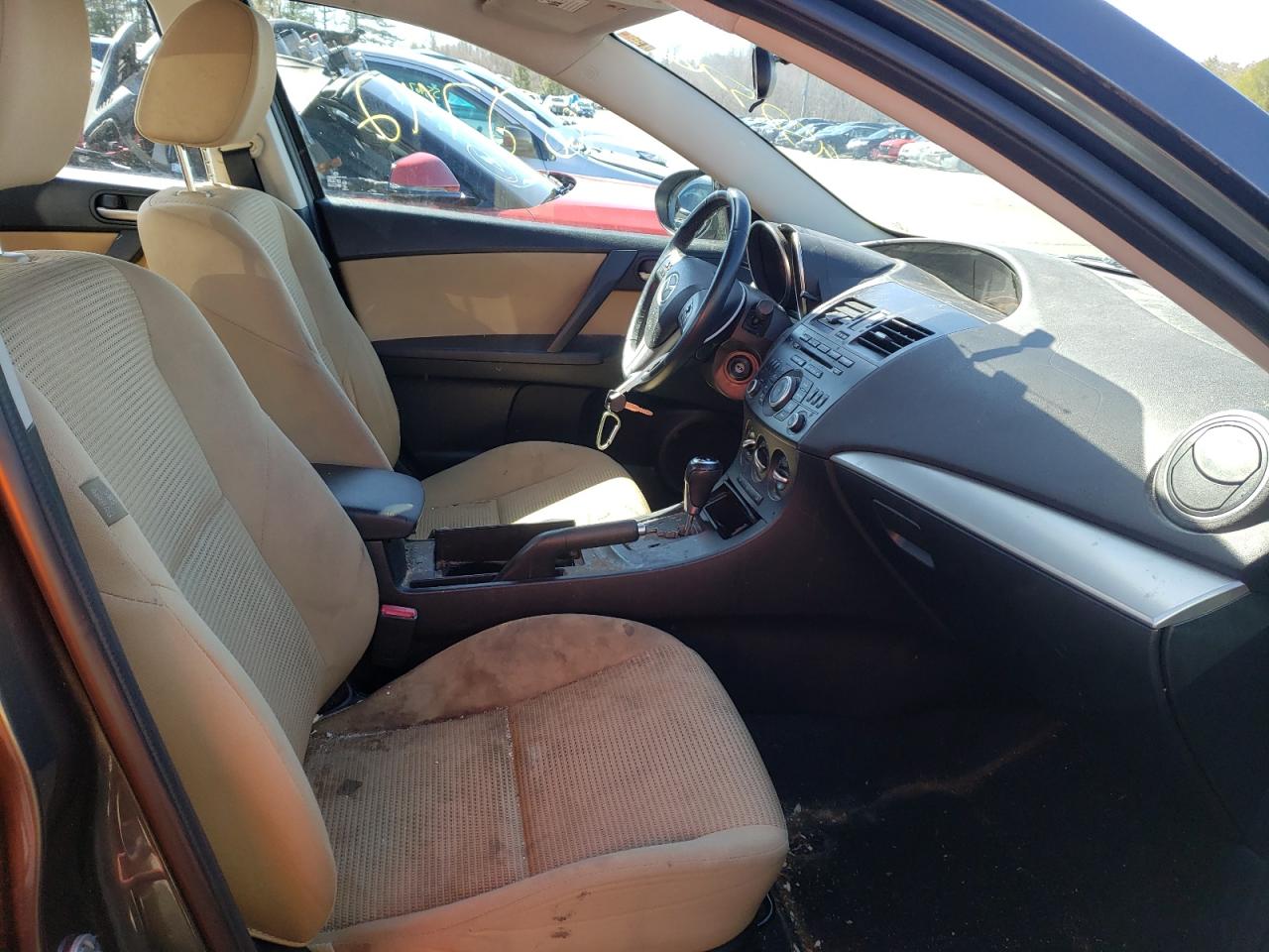 Фото 5 с аукциона – 2012 MAZDA 3 I с VIN JM1BL1V85C1543671