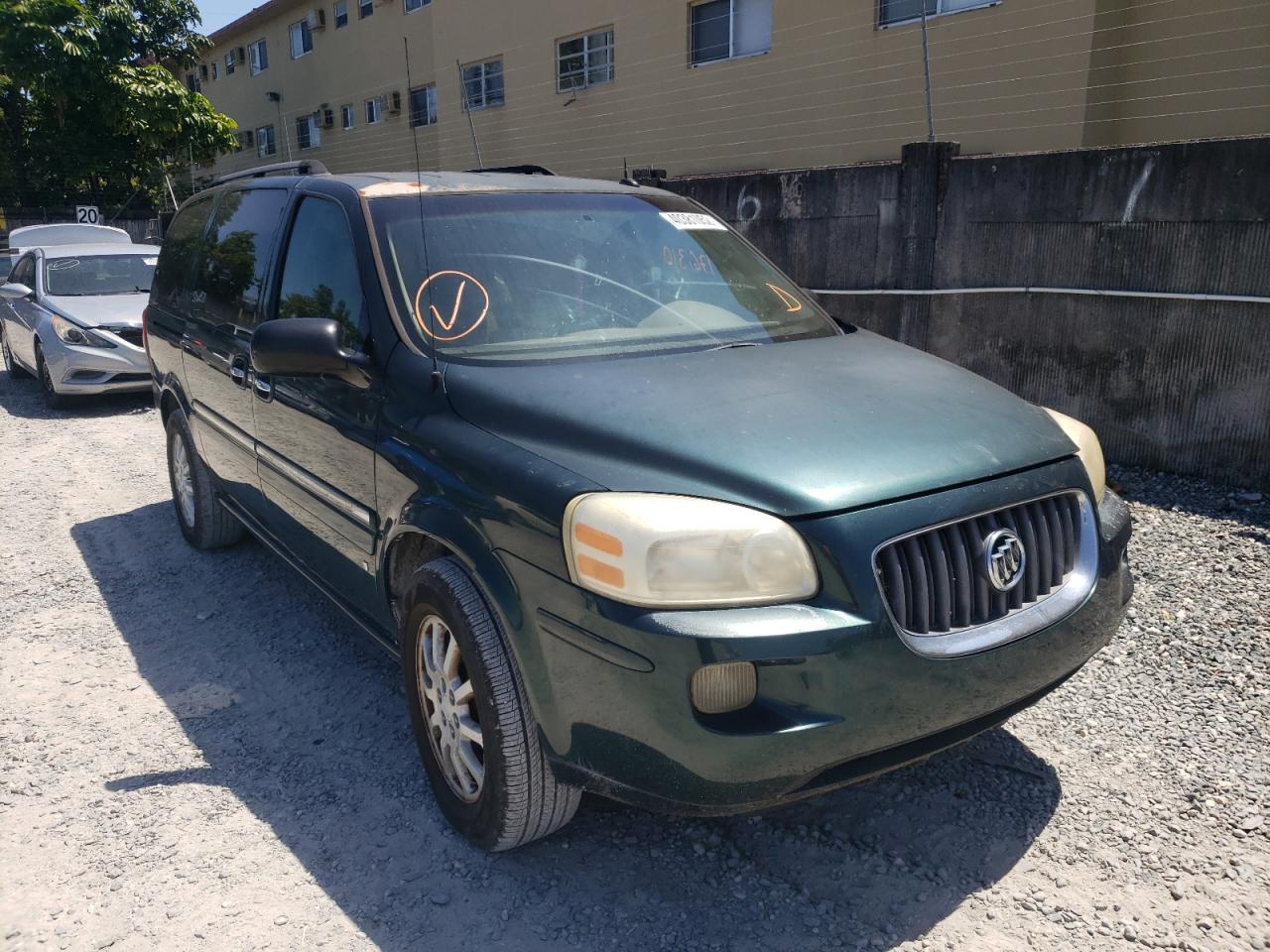 BUICK TERRAZA CX 2006 with VIN 5GADV23LX6D136529 - Photo from auction
