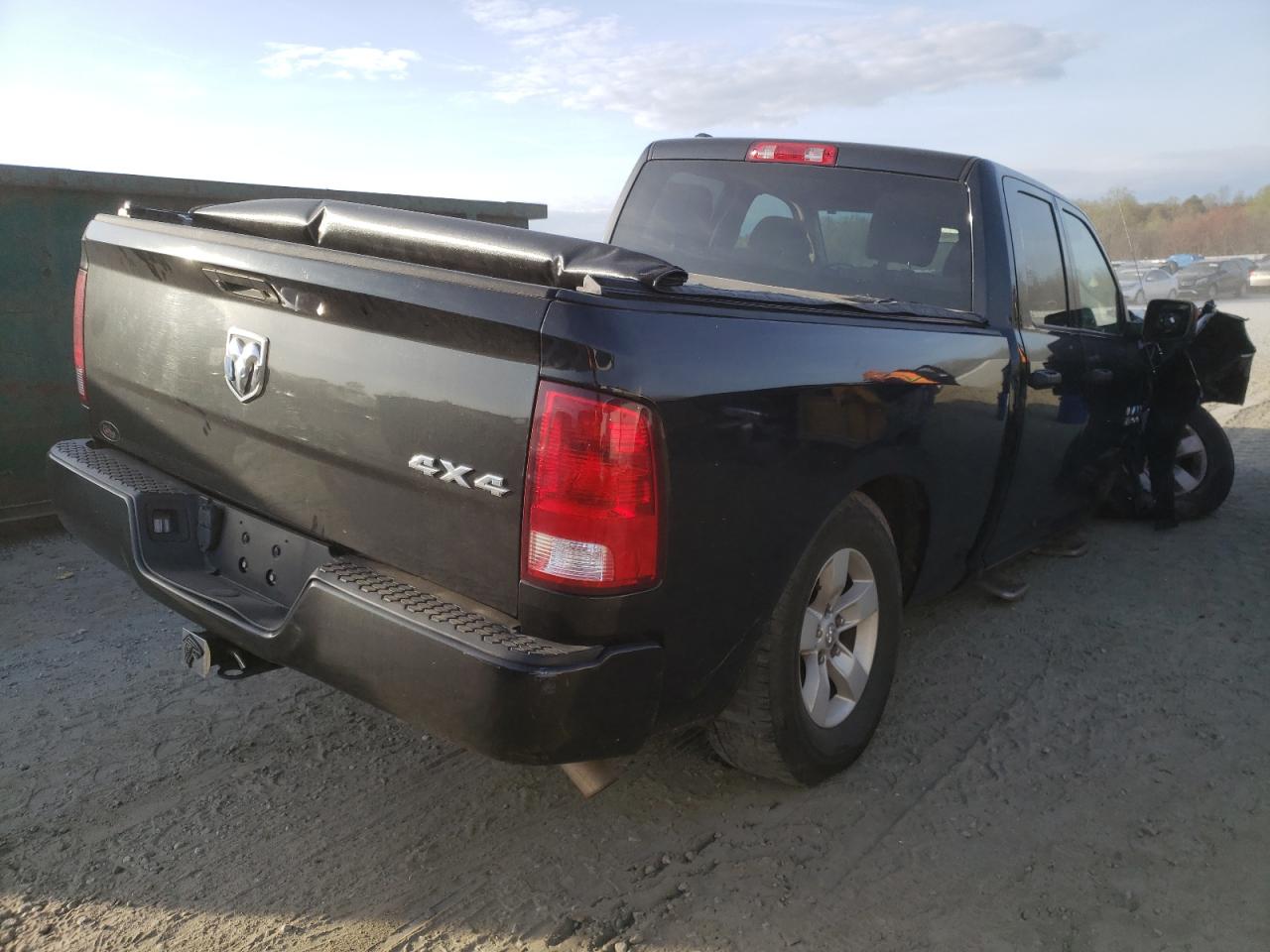 Photo 4 from auction – 2018 RAM 1500 ST with VIN 1C6RR7FG9JS260517