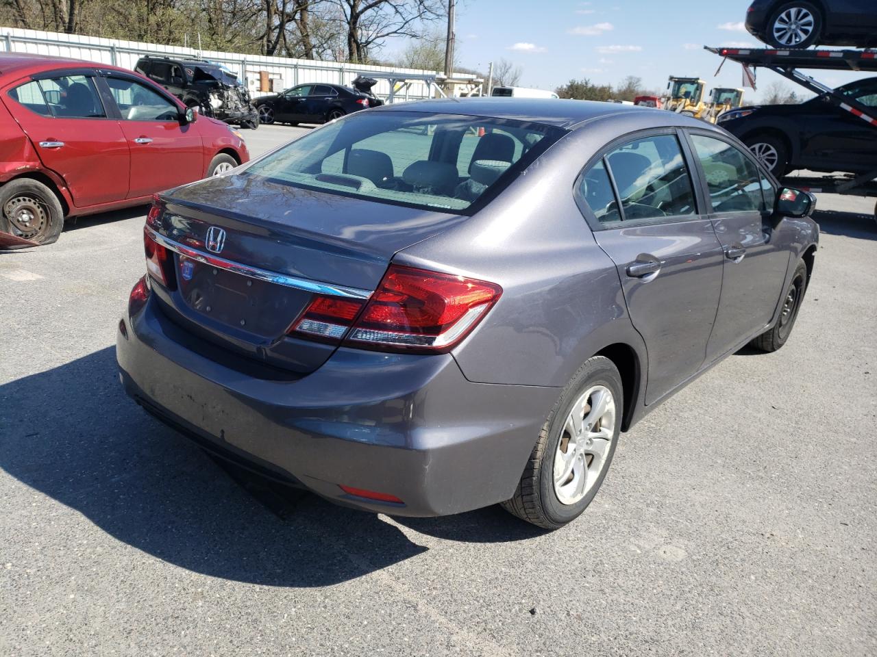 Photo 4 from auction – 2015 HONDA CIVIC LX with VIN 19XFB2F59FE276289