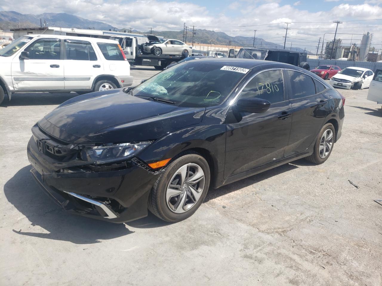Photo 2 from auction – 2020 HONDA CIVIC LX with VIN 19XFC2F61LE210899