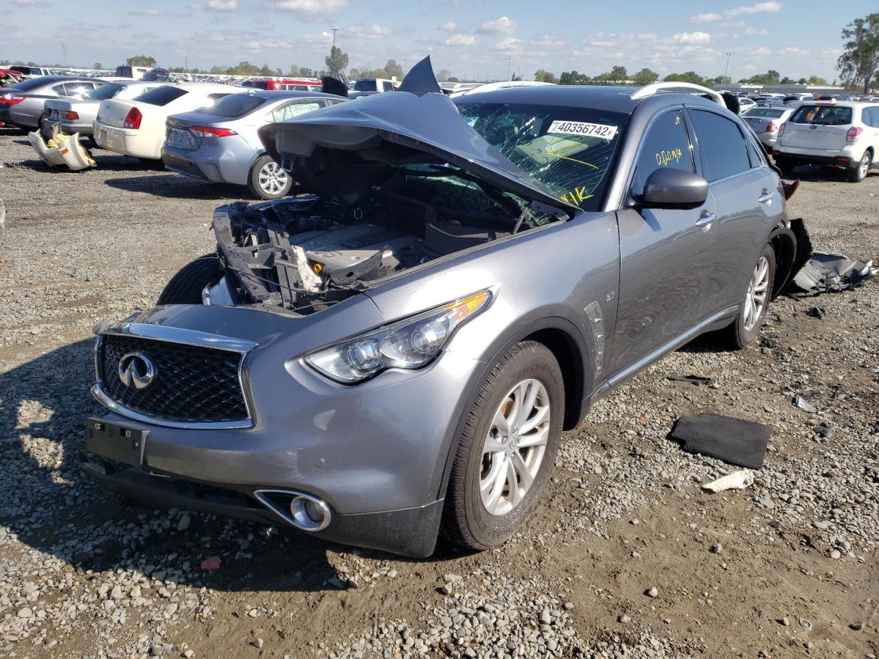 Photo 2 from auction – 2017 INFINITI QX70 with VIN JN8CS1MWXHM415928