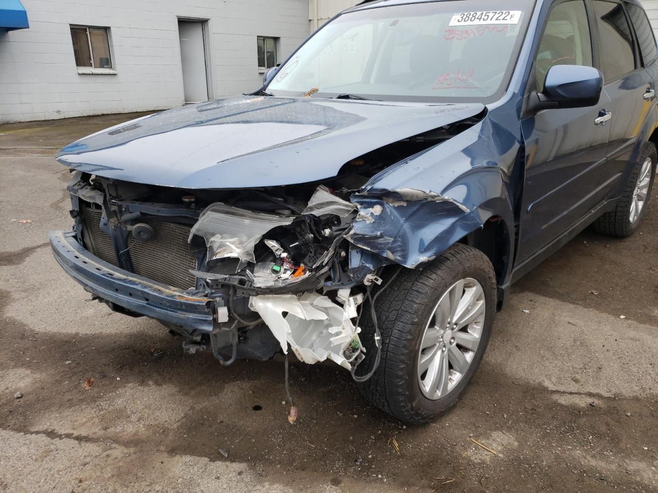 Photo 9 from auction – 2012 SUBARU FORESTER L with VIN JF2SHAEC7CH415690
