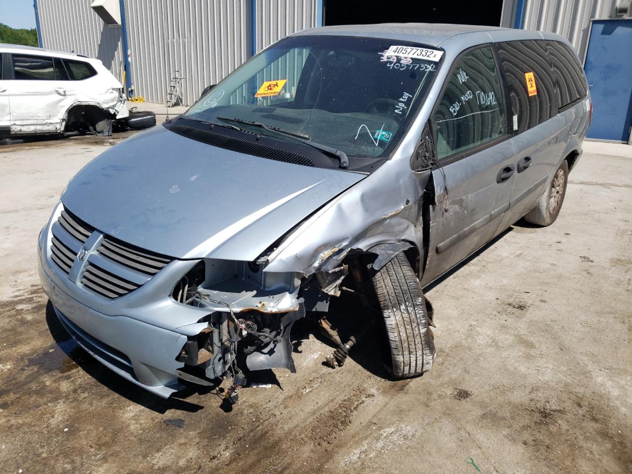 Photo 2 from auction – 2006 DODGE GRAND CARA with VIN 1D4GP24R16B673524