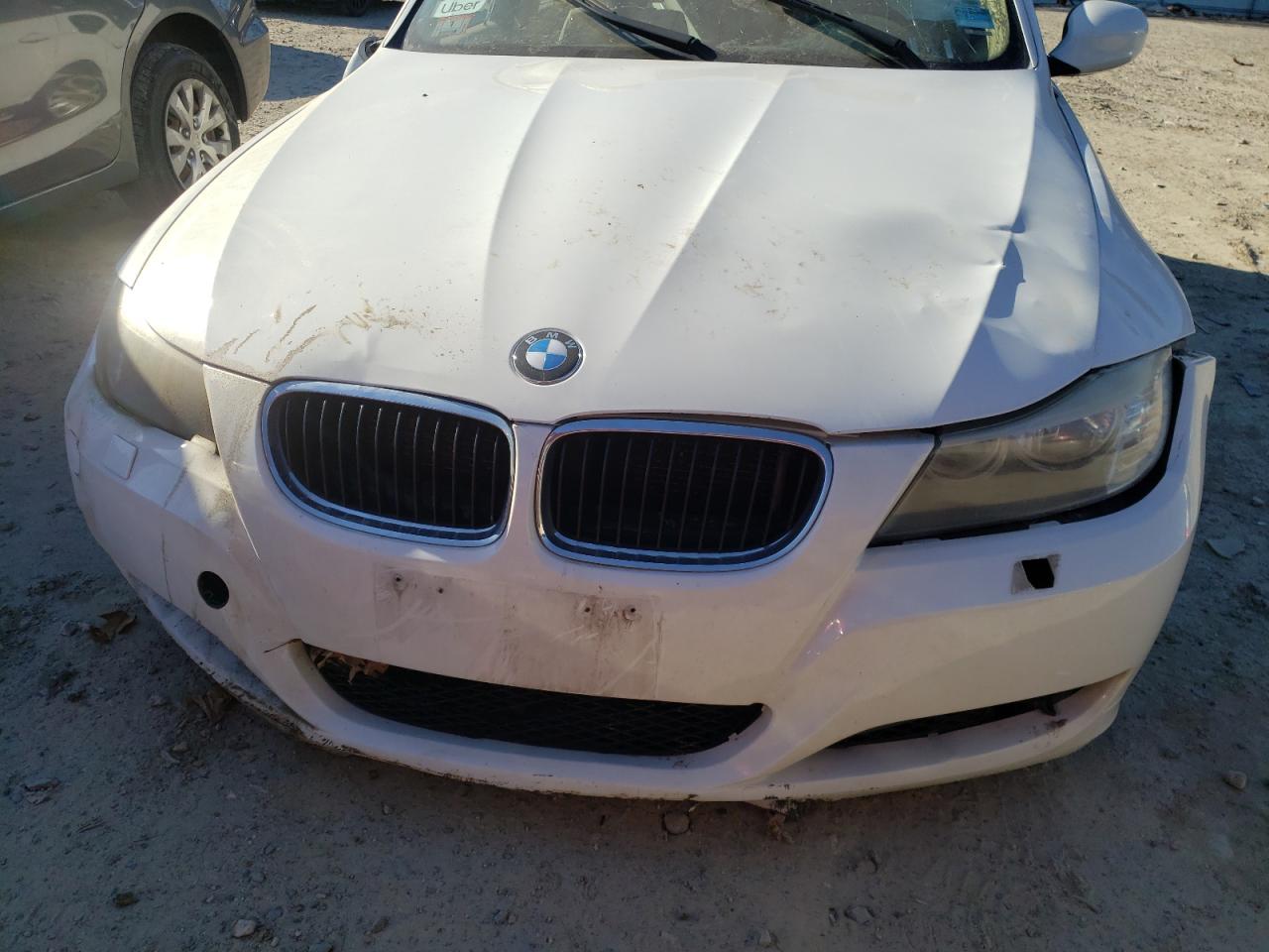 Photo 9 from auction – 2009 BMW 328 XIT with VIN WBAUU33529A539884