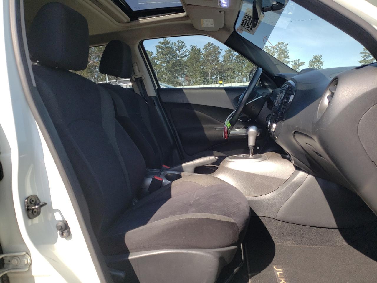 Photo 5 from auction – 2012 NISSAN JUKE S with VIN JN8AF5MR7CT111094