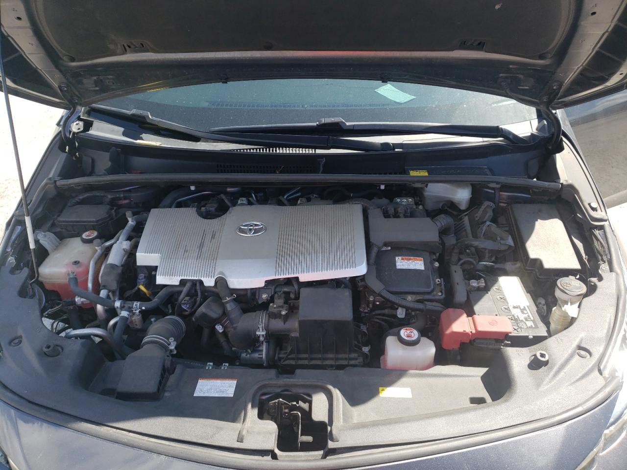 Photo 7 from auction – 2017 TOYOTA PRIUS PRIM with VIN JTDKARFP7H3037488