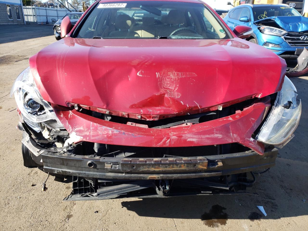 Photo 9 from auction – 2011 HYUNDAI SONATA HYB with VIN KMHEC4A45BA004382