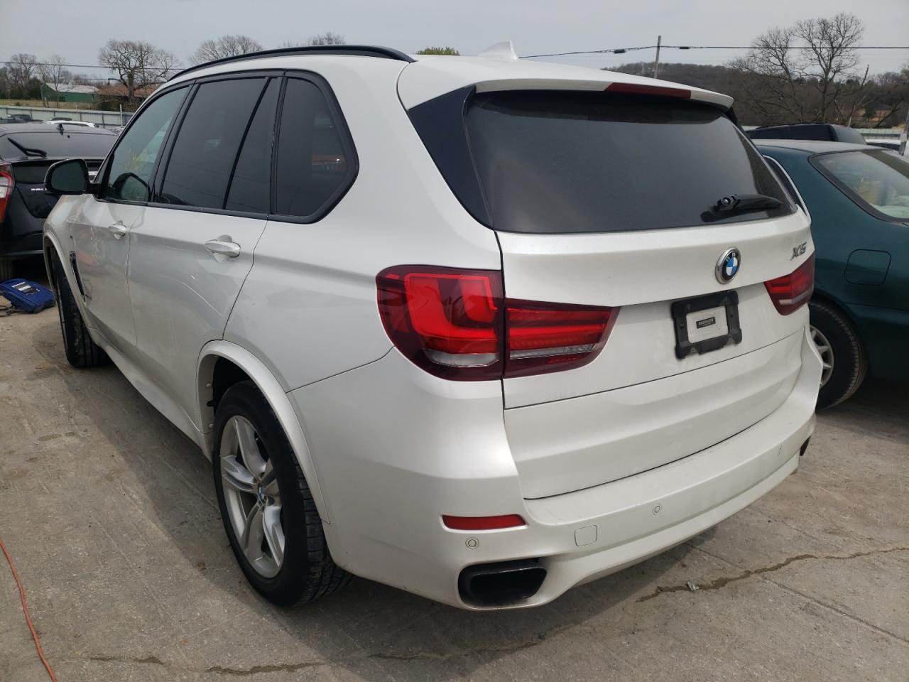 Photo 3 from auction – 2016 BMW X5 XDRIVE3 with VIN 5UXKR0C52G0P18860