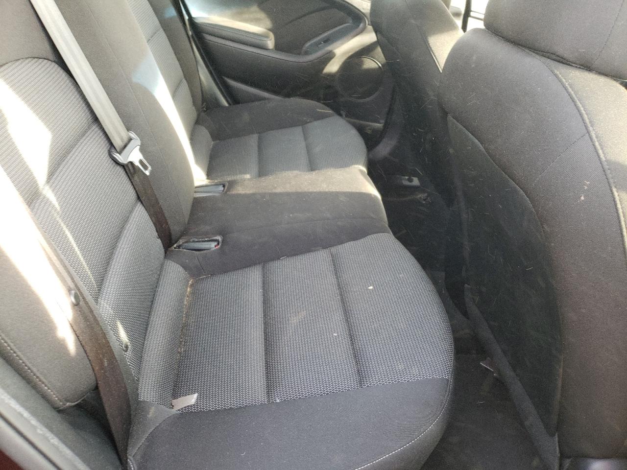 Photo 6 from auction – 2017 KIA FORTE LX with VIN 3KPFK4A71HE086185