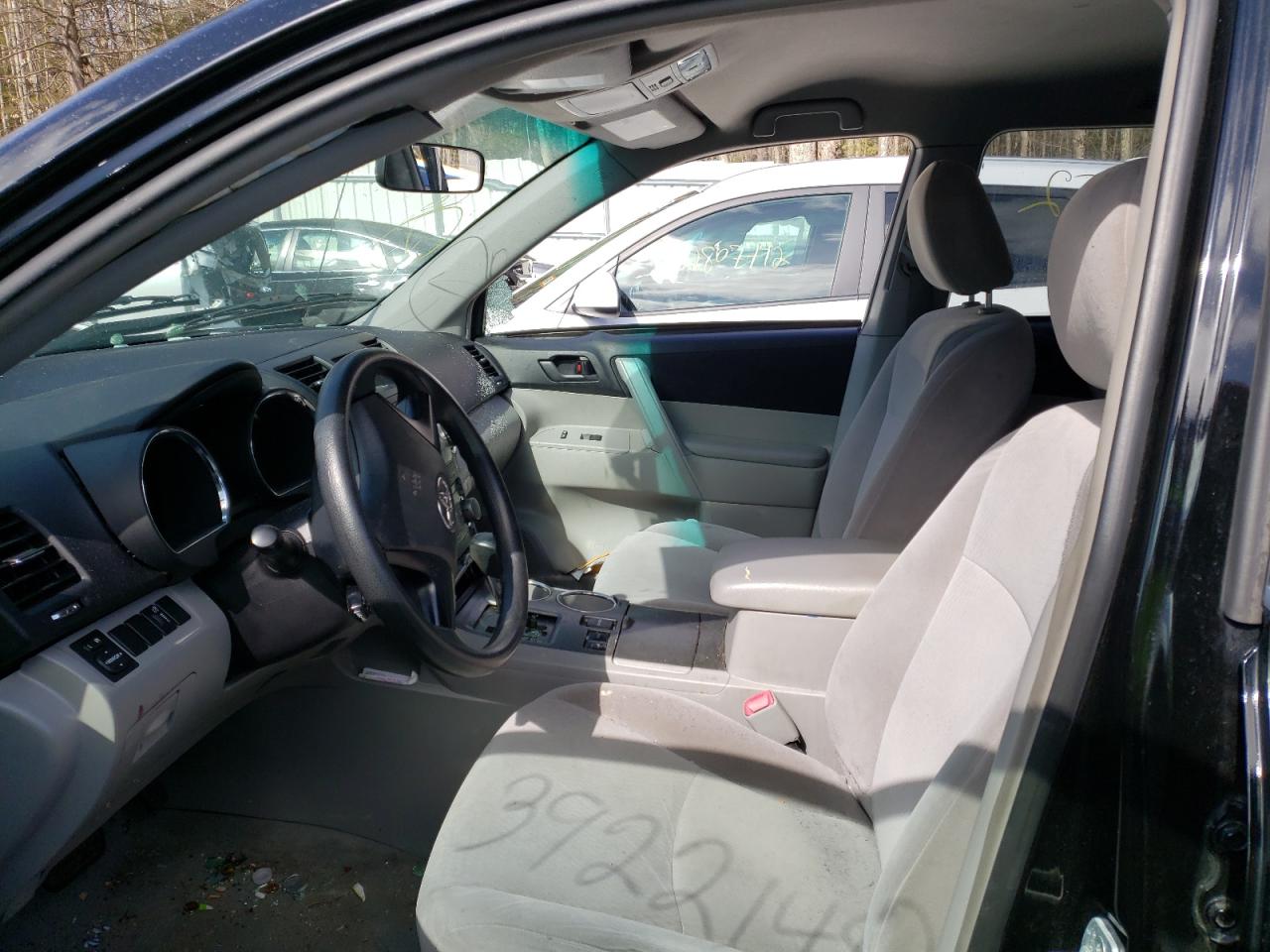 Photo 5 from auction – 2009 TOYOTA HIGHLANDER with VIN JTEES41A292116747