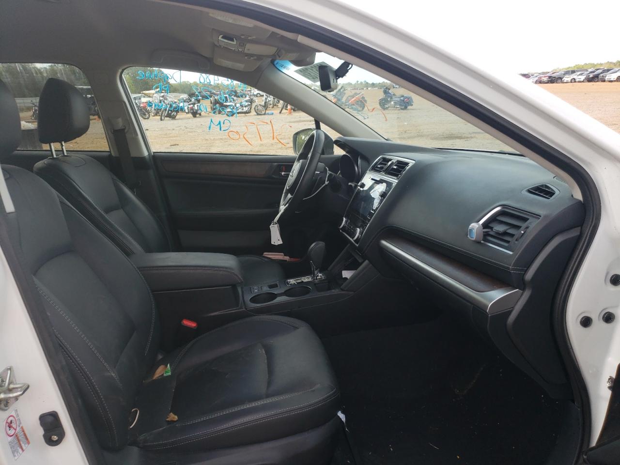 Photo 5 from auction – 2019 SUBARU OUTBACK 2. with VIN 4S4BSAJC2K3316529