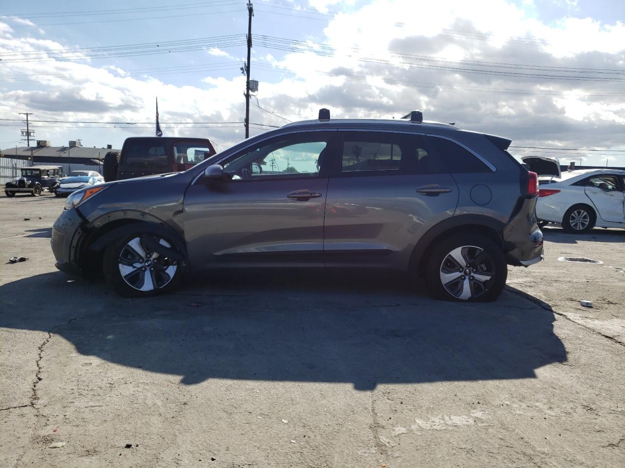 Photo 9 from auction – 2018 KIA NIRO FE with VIN KNDCB3LC1J5200159