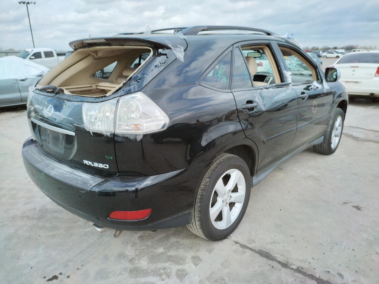 Photo 4 from auction – 2006 LEXUS RX 330 with VIN 2T2GA31U36C043028