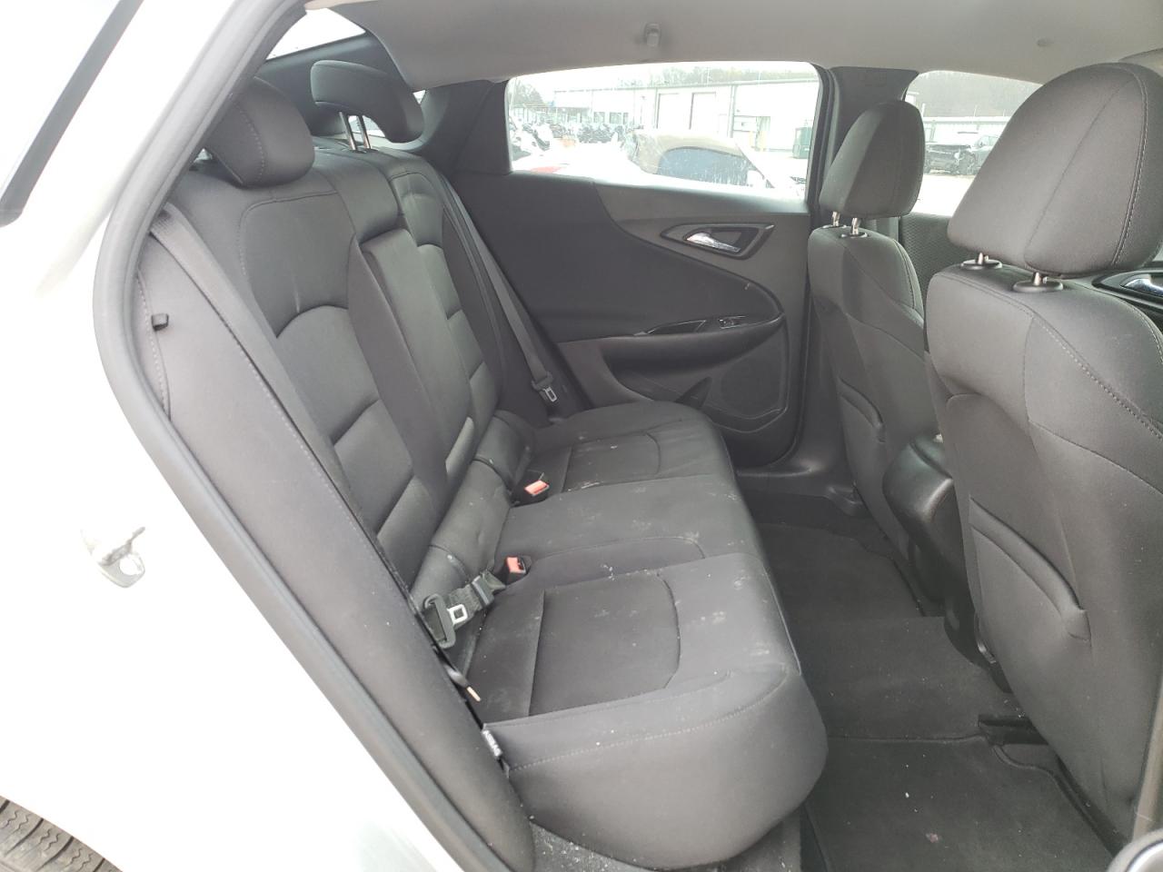 Photo 6 from auction – 2016 CHEVROLET MALIBU LS with VIN 1G1ZB5ST5GF335499