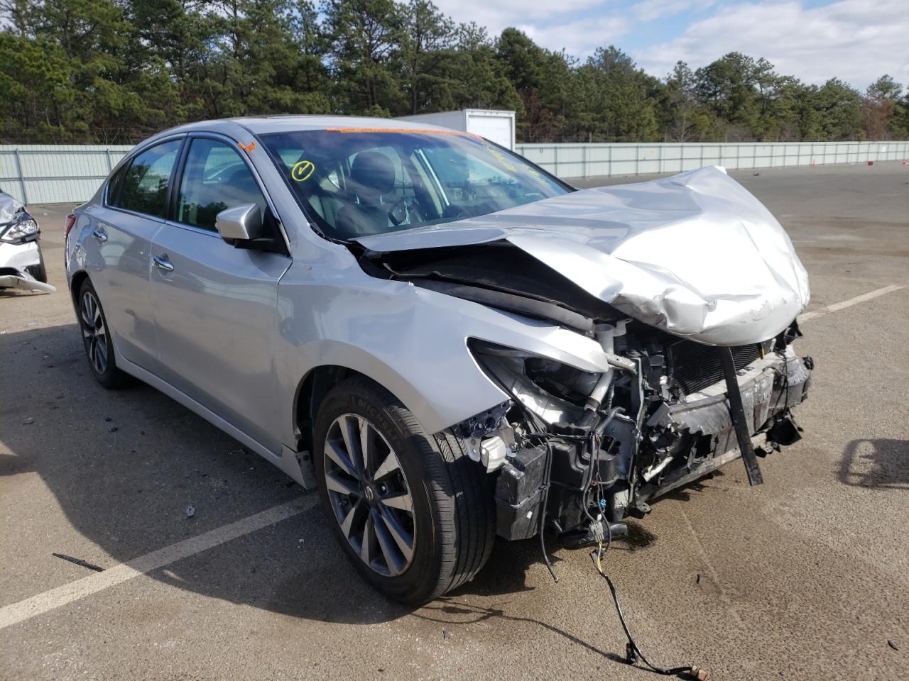 NISSAN ALTIMA 2.5 2017 with VIN 1N4AL3AP3HC213839 - Photo from auction