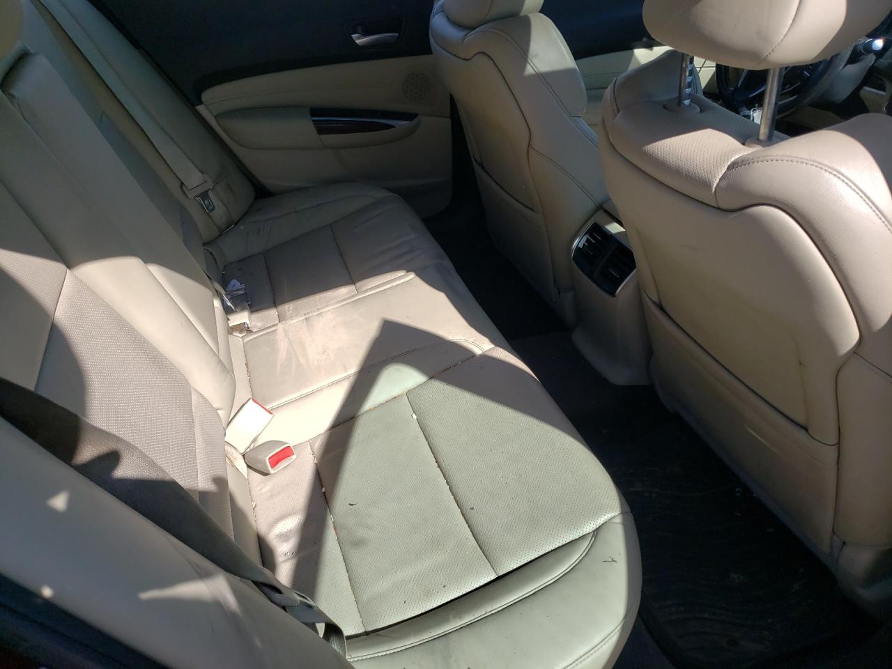 Photo 6 from auction – 2015 ACURA TLX ADVANC with VIN 19UUB2F76FA005056