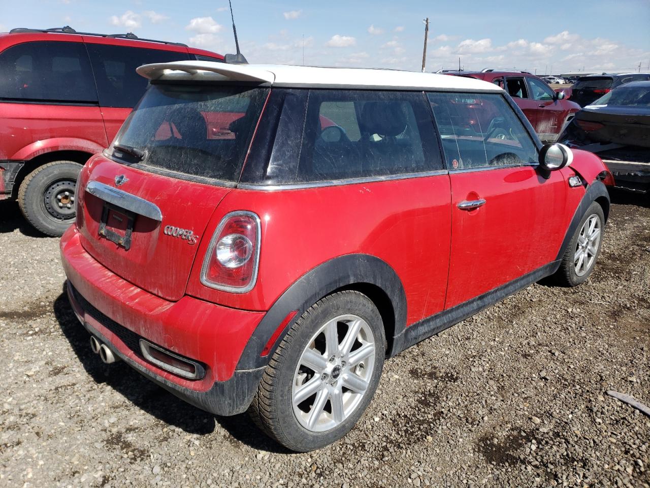 Photo 4 from auction – 2011 MINI COOPER S with VIN WMWSV3C50BTY14781