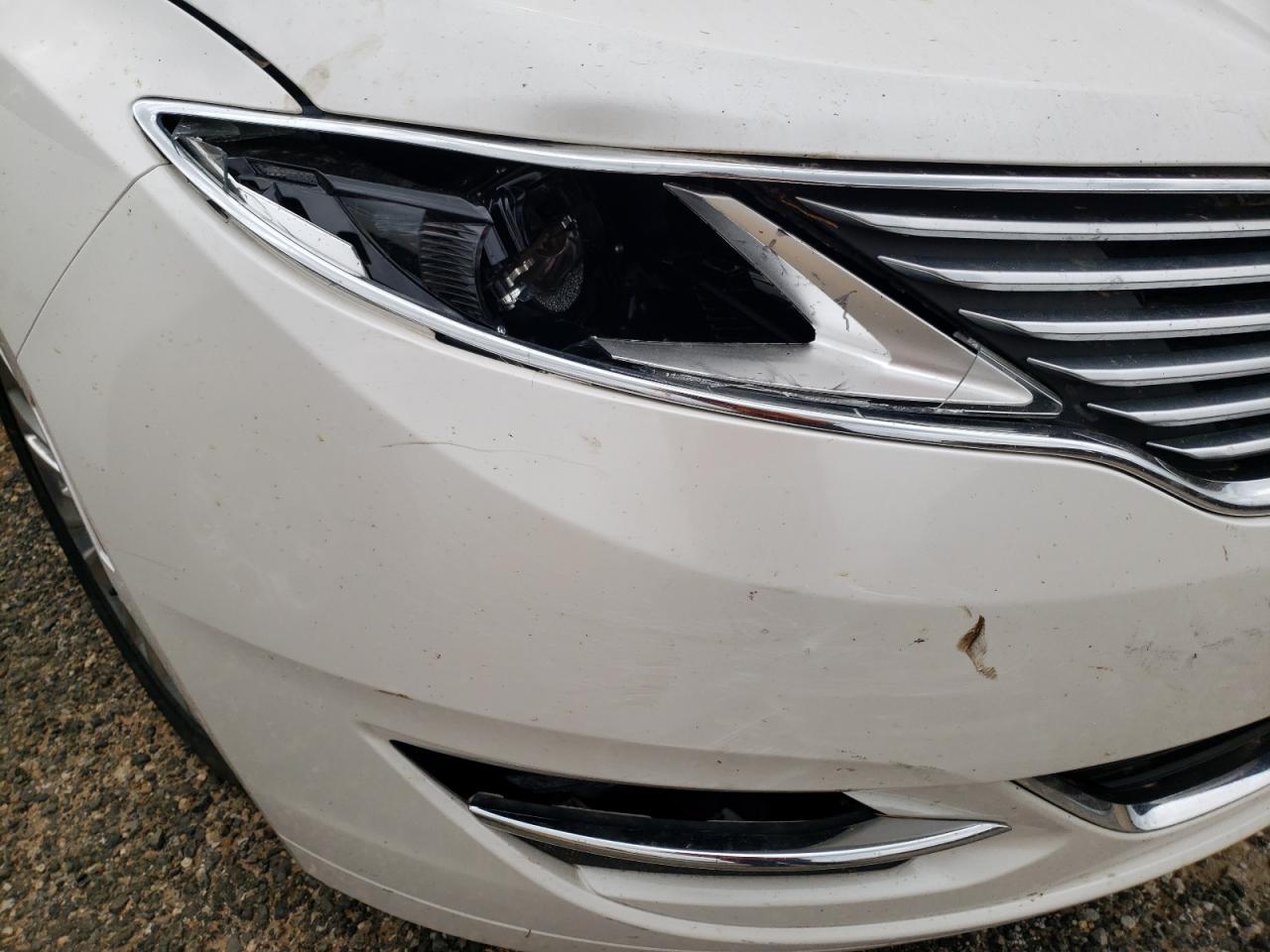 Photo 9 from auction – 2013 LINCOLN MKZ with VIN 3LN6L2GK2DR806430