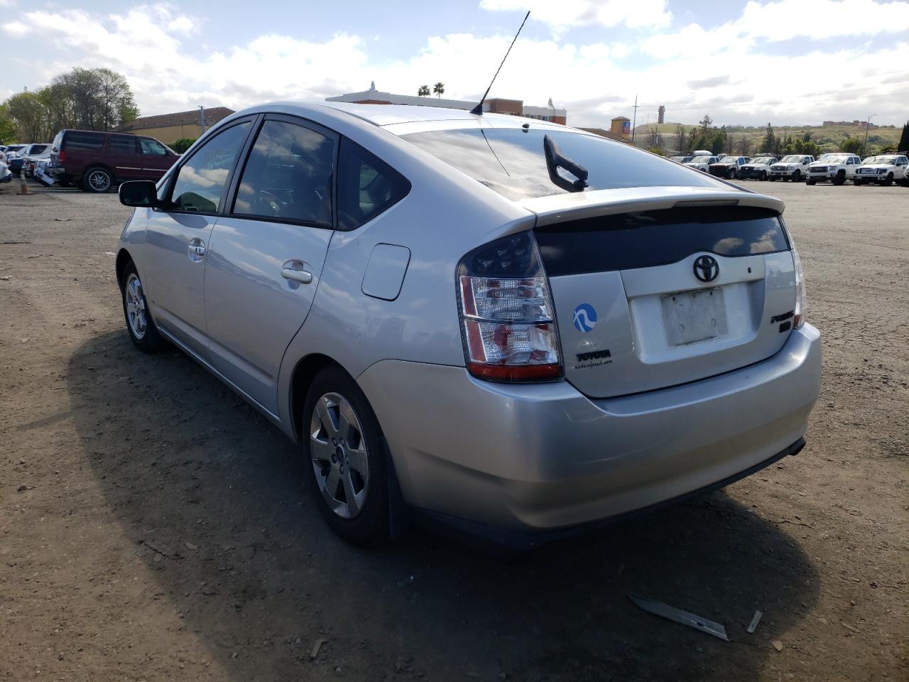 Photo 3 from auction – 2004 TOYOTA PRIUS with VIN JTDKB22U940066535
