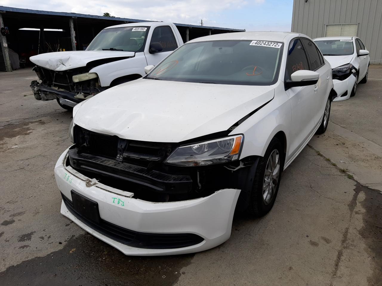 Photo 2 from auction – 2012 VOLKSWAGEN JETTA SE with VIN 3VWDP7AJXCM405682