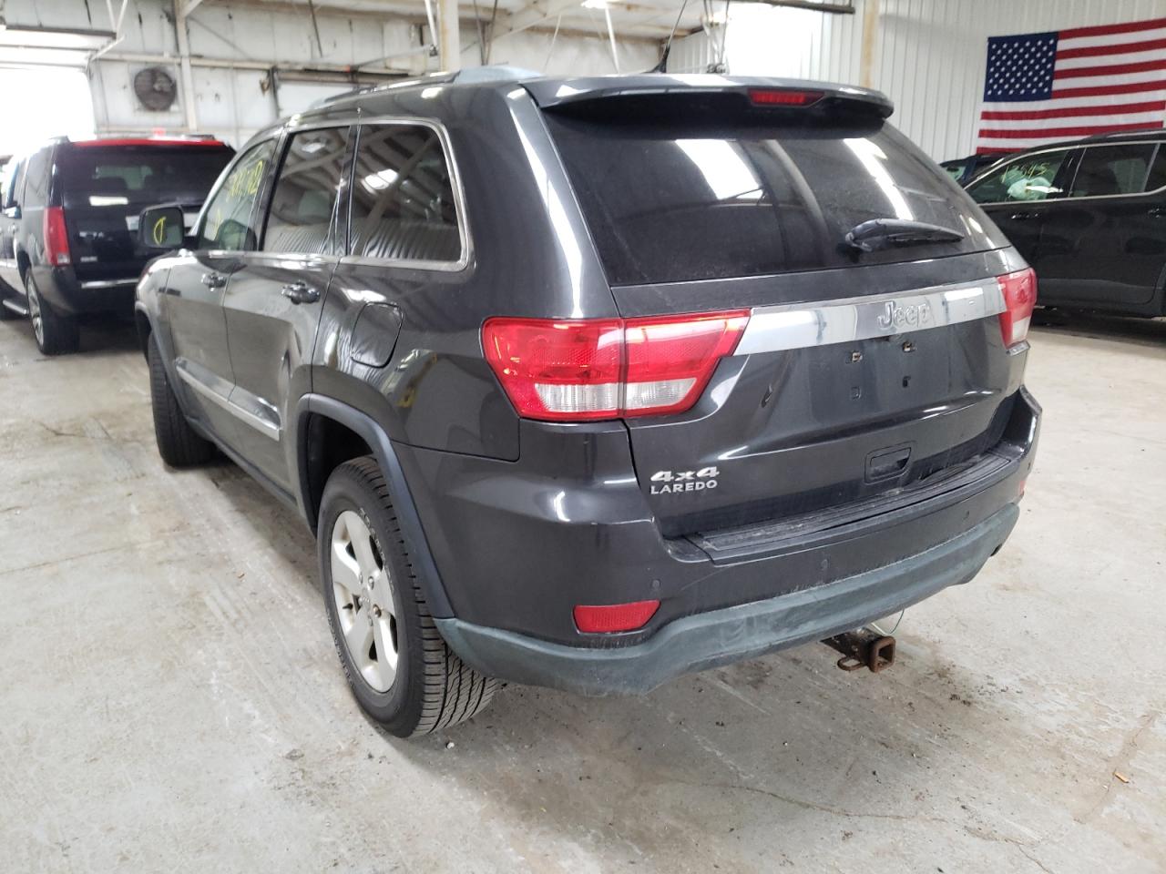 Photo 3 from auction – 2011 JEEP GRAND CHER with VIN 1J4RR4GG8BC609534