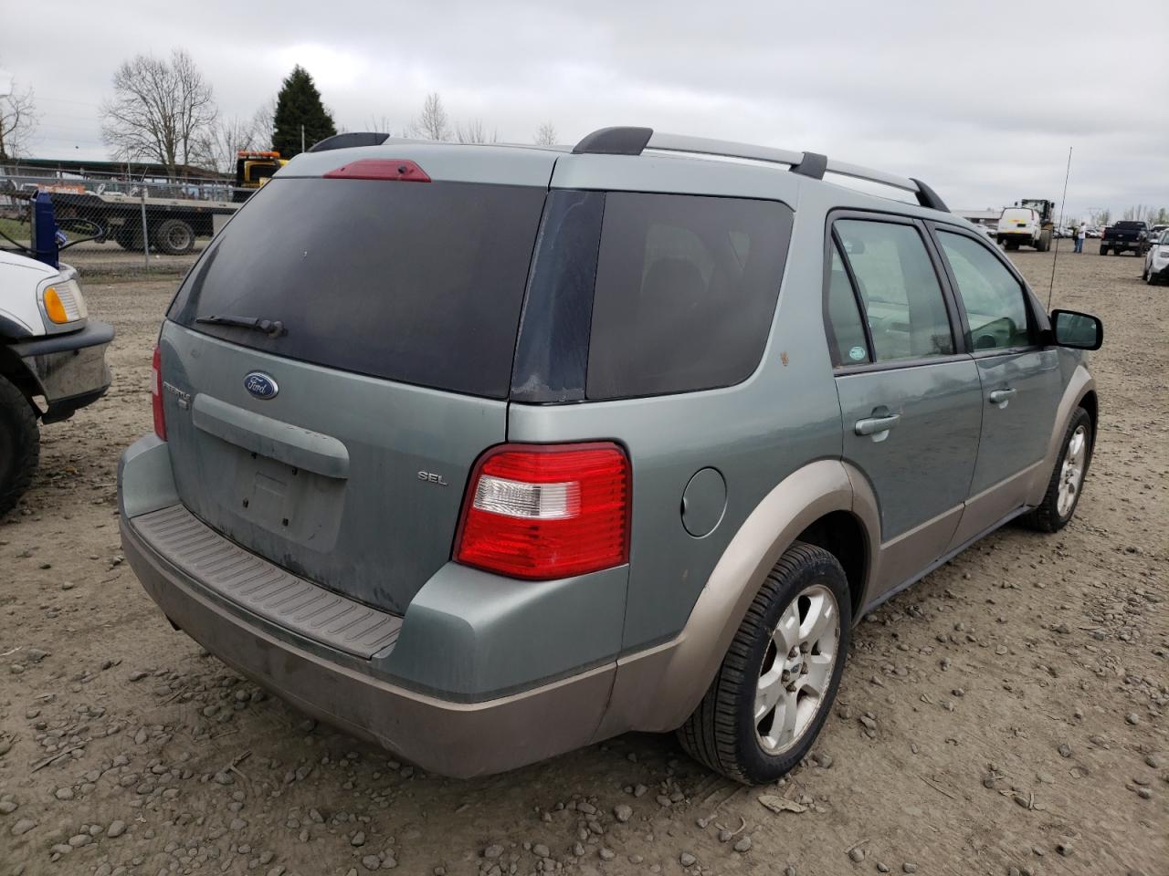 Photo 4 from auction – 2005 FORD FREESTYLE with VIN 1FMDK05135GA03661