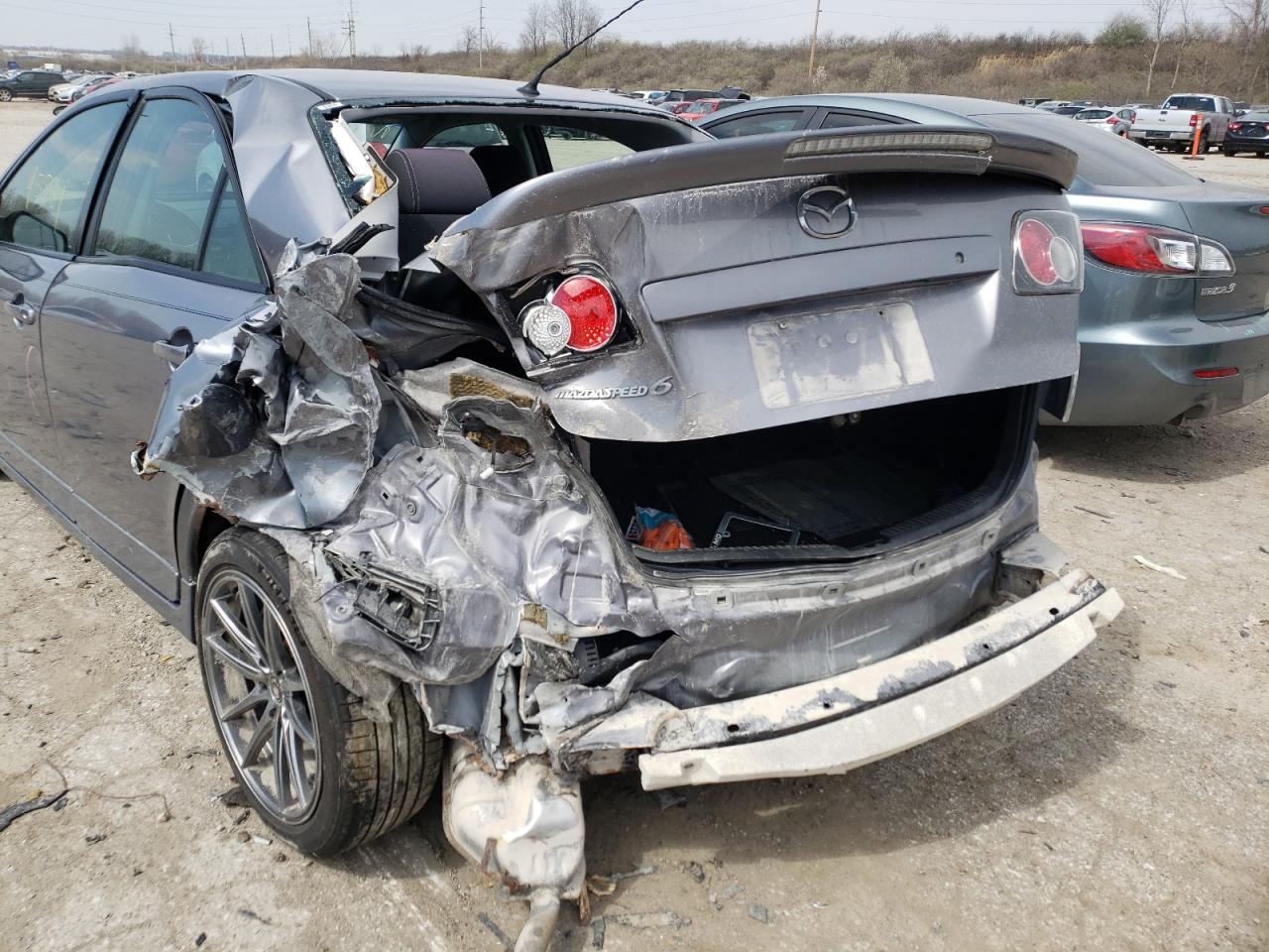 Photo 9 from auction – 2006 MAZDA SPEED 6 with VIN JM1GG12L861100325