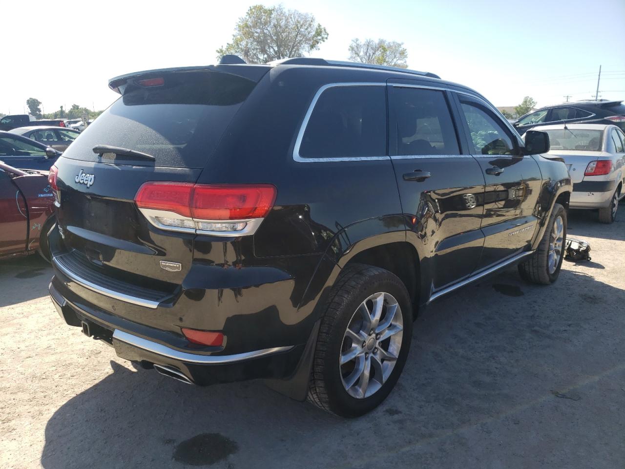 Photo 4 from auction – 2015 JEEP GRAND CHER with VIN 1C4RJFJM9FC238350