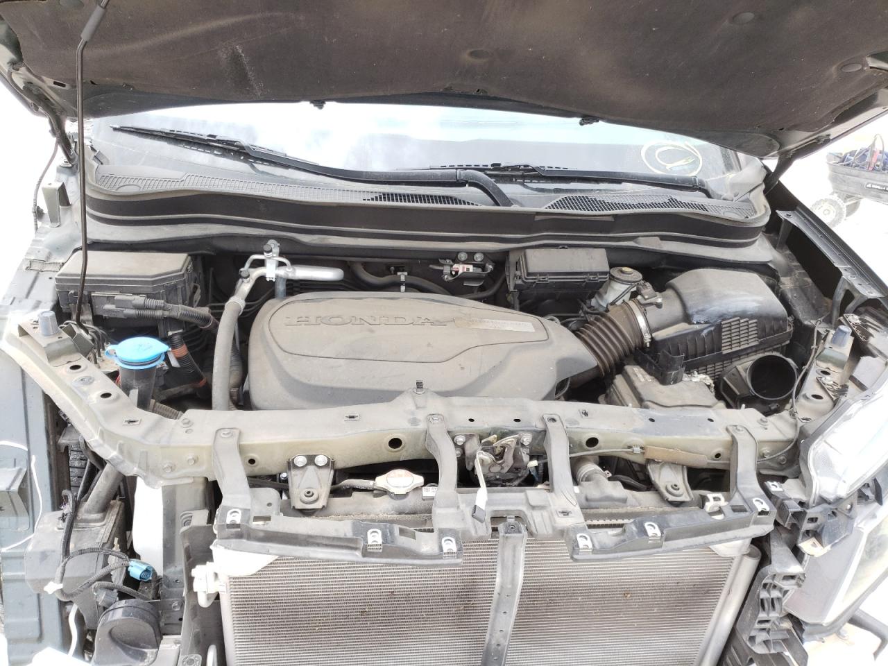 Photo 7 from auction – 2017 HONDA PILOT EXLN with VIN 5FNYF5H79HB000463