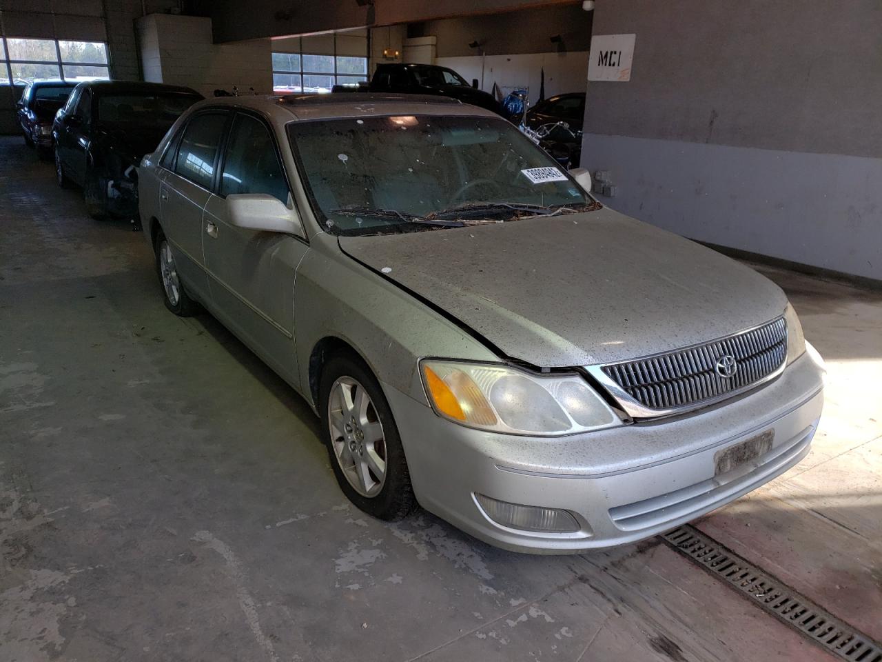 Photo 9 from auction – 2000 TOYOTA AVALON with VIN 4T1BF28B2YU104045
