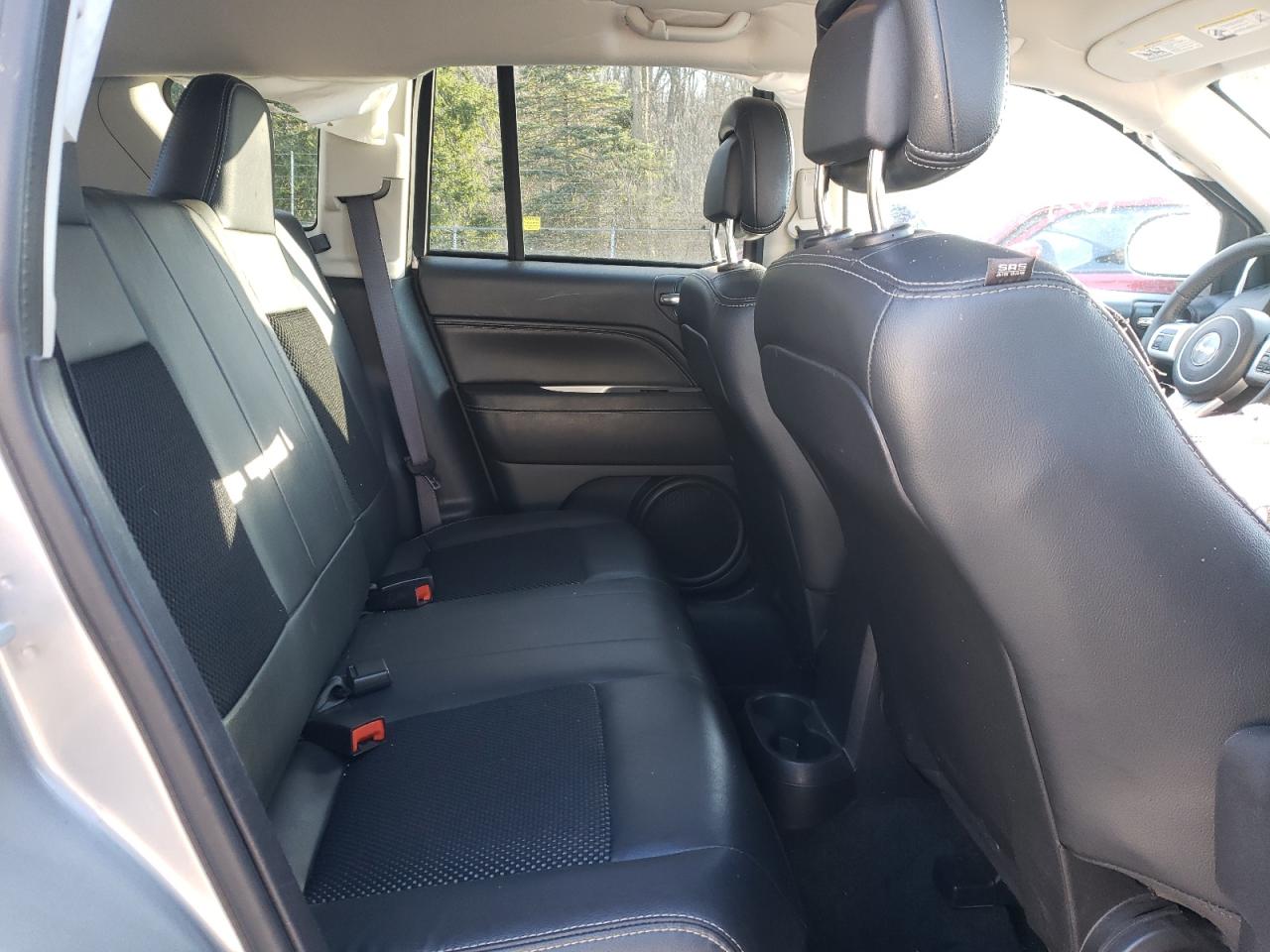 Photo 6 from auction – 2015 JEEP COMPASS SP with VIN 1C4NJDEB1GD662628