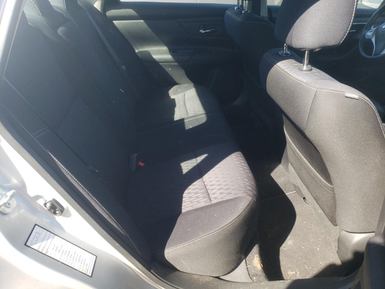 Photo 6 from auction – 2017 NISSAN ALTIMA 2.5 with VIN 1N4AL3AP0HC188981