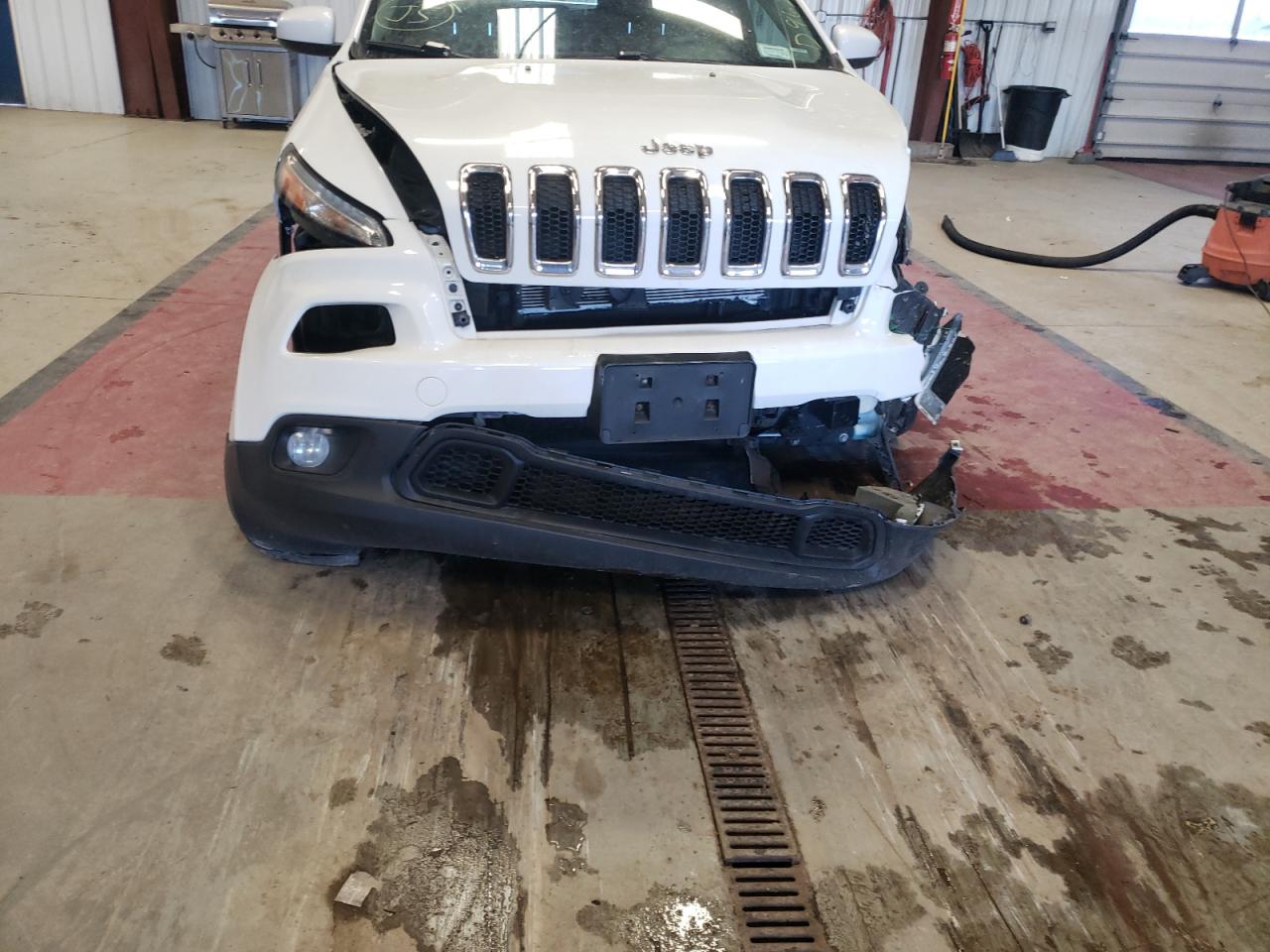 Photo 9 from auction – 2014 JEEP CHEROKEE L with VIN 1C4PJMCS9EW150810