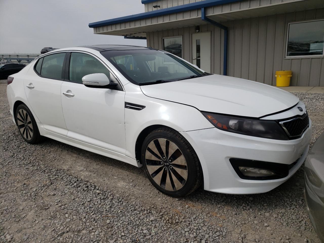 KIA OPTIMA SX 2011 with VIN KNAGR4A69B5155485 - Photo from auction