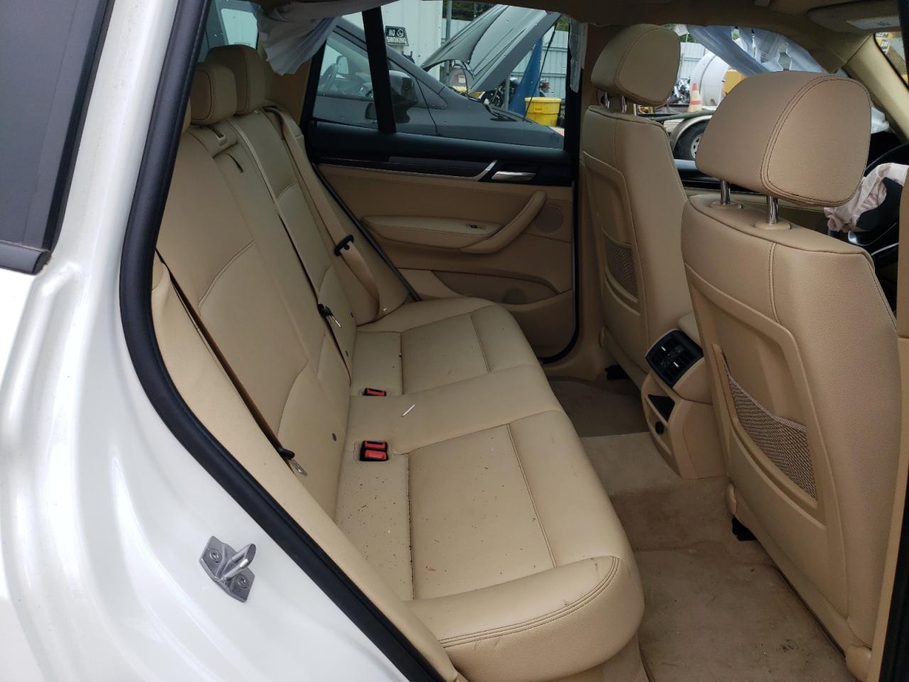 Photo 6 from auction – 2015 BMW X3 XDRIVE2 with VIN 5UXWX9C52F0D61399