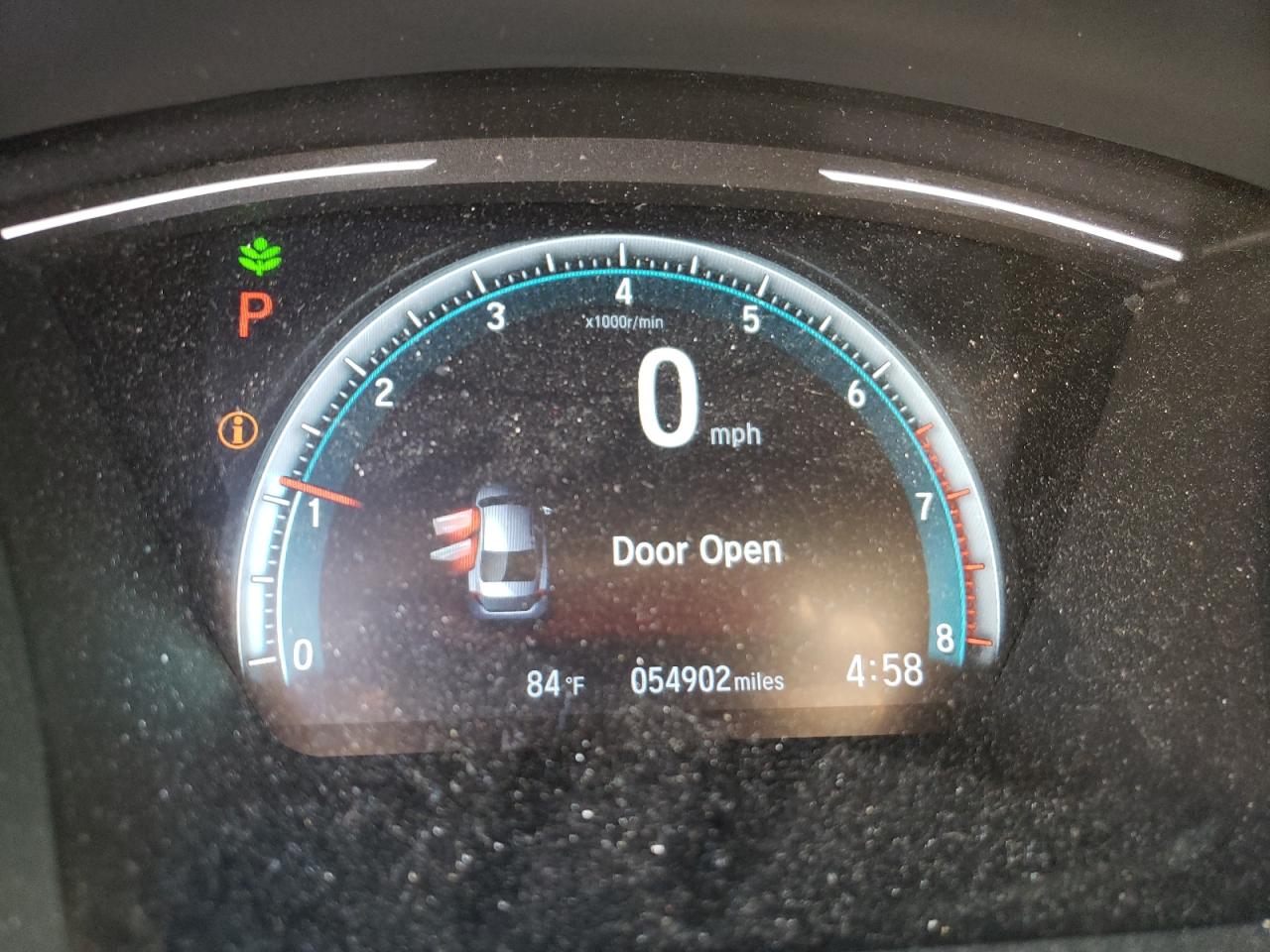 Photo 8 from auction – 2018 HONDA CIVIC EX with VIN JHMFC1F31JX013548