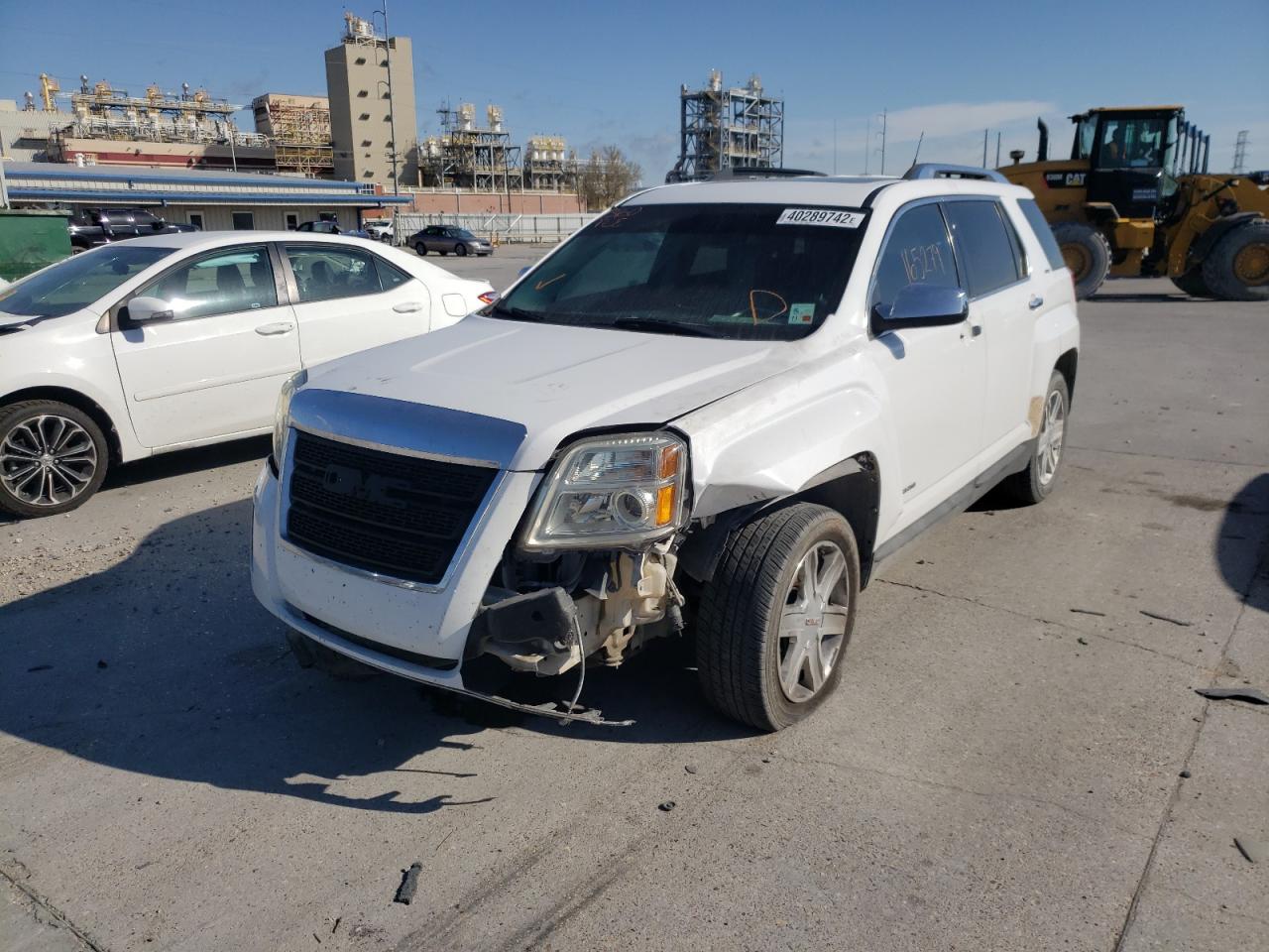 Photo 2 from auction – 2010 GMC TERRAIN with VIN 2CTALHEWXA6400944