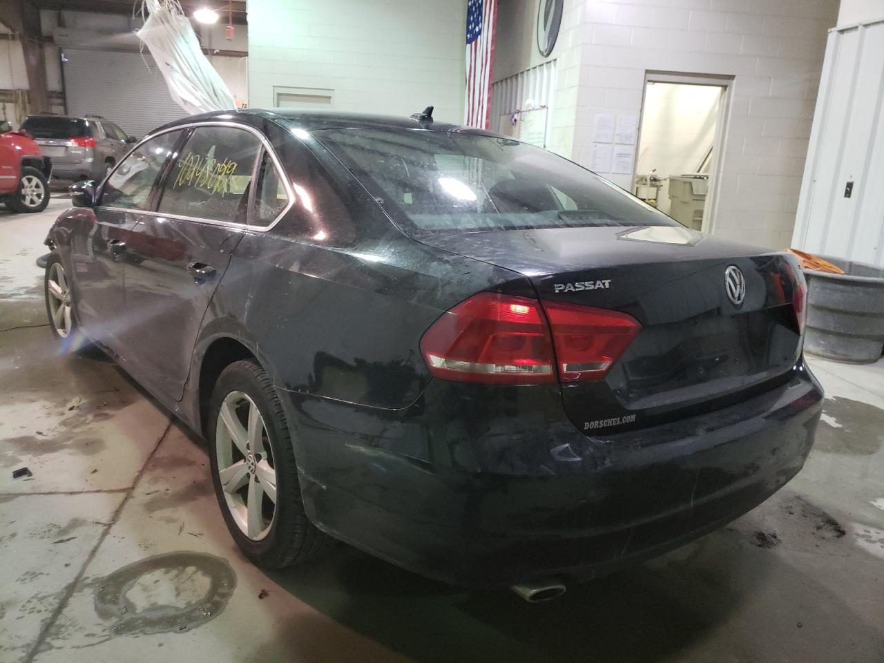 Photo 3 from auction – 2012 VOLKSWAGEN PASSAT SE with VIN 1VWBP7A34CC081719