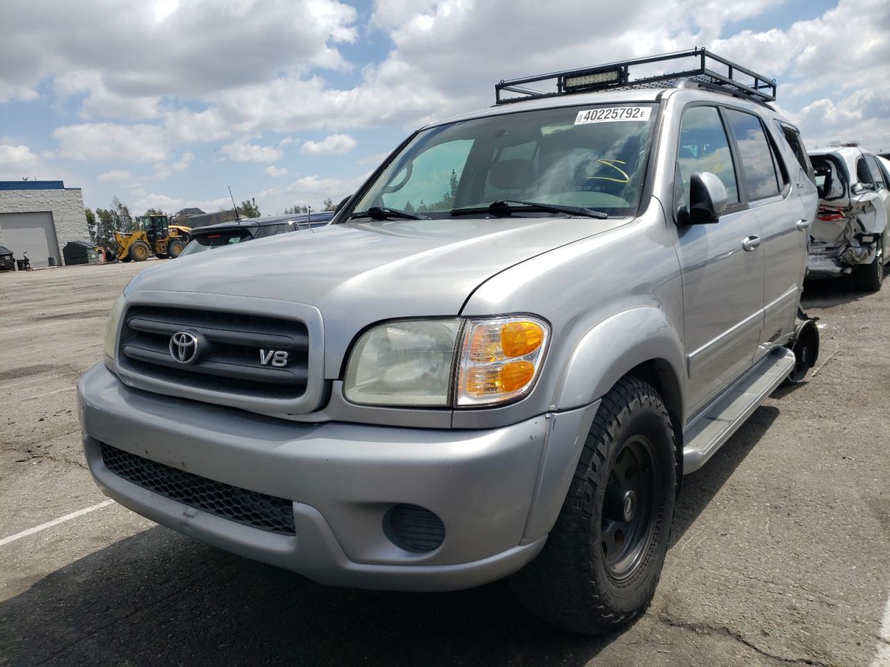 Photo 2 from auction – 2001 TOYOTA SEQUOIA SR with VIN 5TDZT34A41S040759