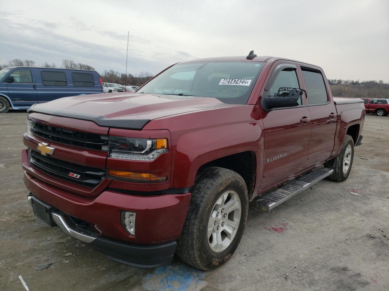 Photo 2 from auction – 2017 CHEVROLET SILVERADO with VIN 3GCUKREC0HG284742