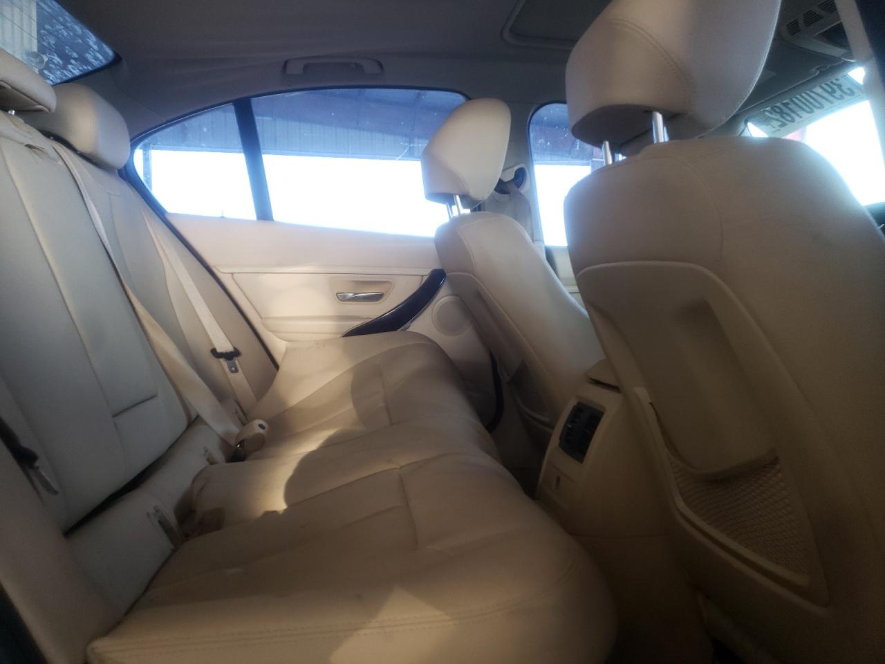 Photo 6 from auction – 2013 BMW 328 I with VIN WBA3A5C51DF601786