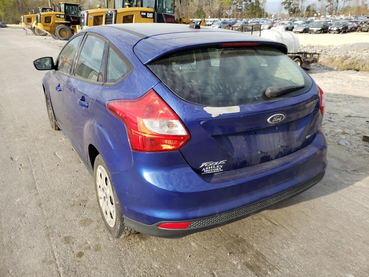 Photo 3 from auction – 2012 FORD FOCUS SE with VIN 1FAHP3K29CL266463