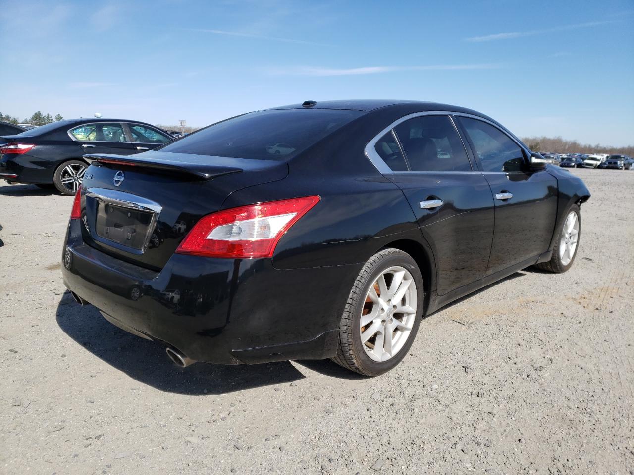 Photo 4 from auction – 2011 NISSAN MAXIMA S with VIN 1N4AA5AP1BC806303