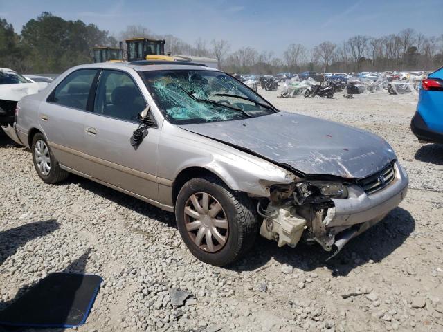 TOYOTA CAMRY CE 2001 with VIN 4T1BG22K01U022780 - Photo from auction