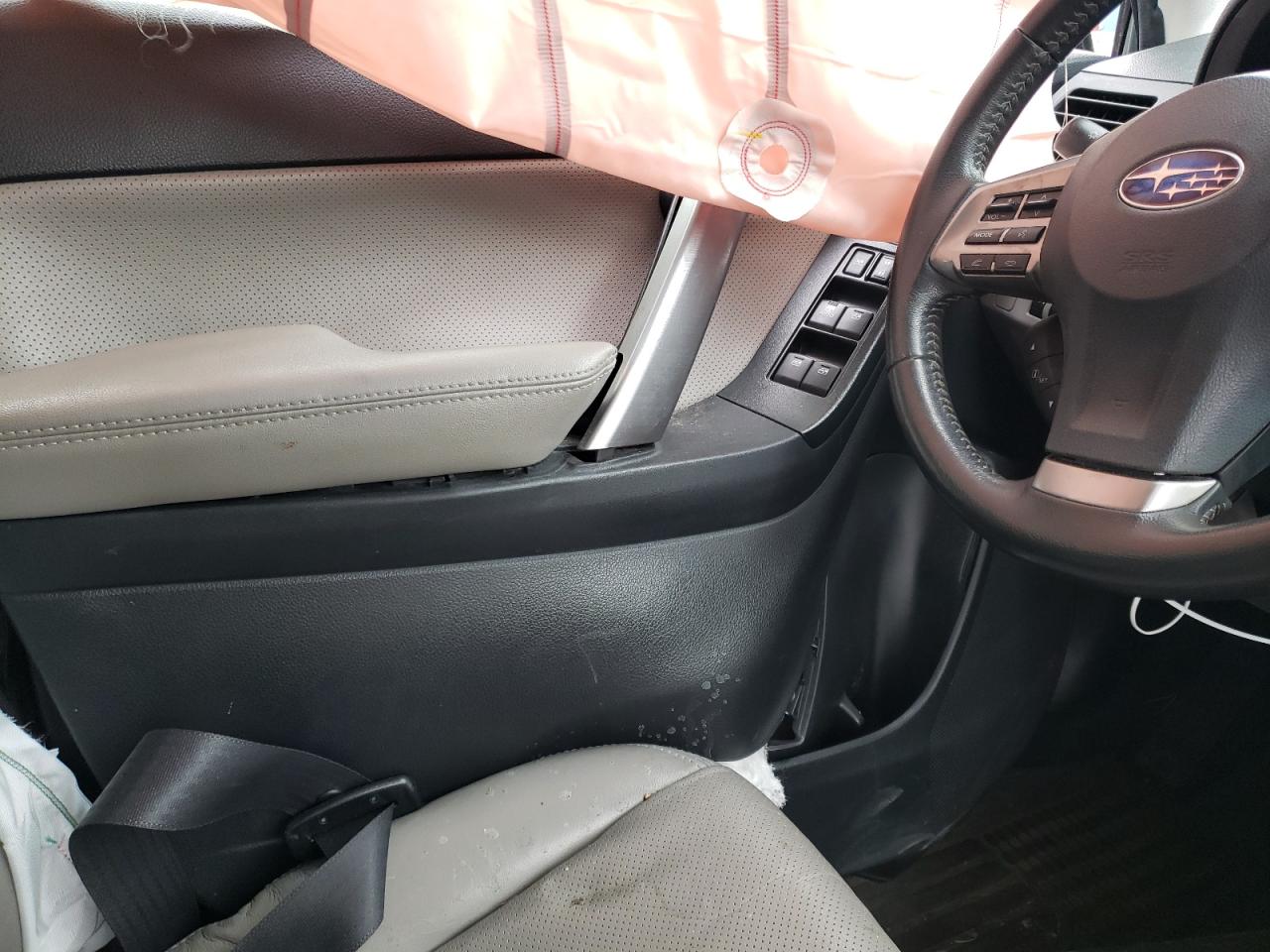 Photo 10 from auction – 2015 SUBARU FORESTER 2 with VIN JF2SJAHC2FH551164