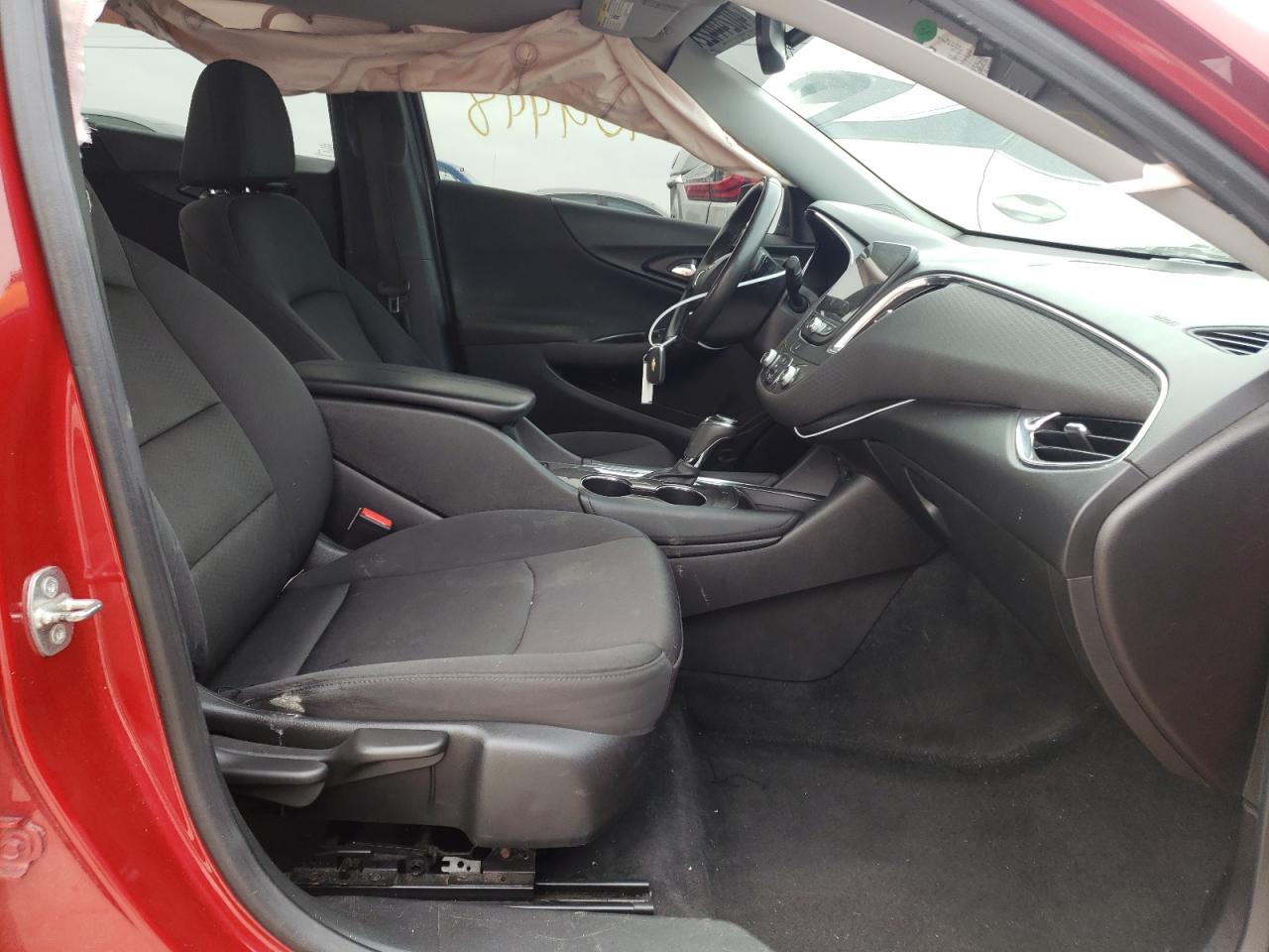 Photo 5 from auction – 2016 CHEVROLET MALIBU LT with VIN 1G1ZE5ST3GF218091