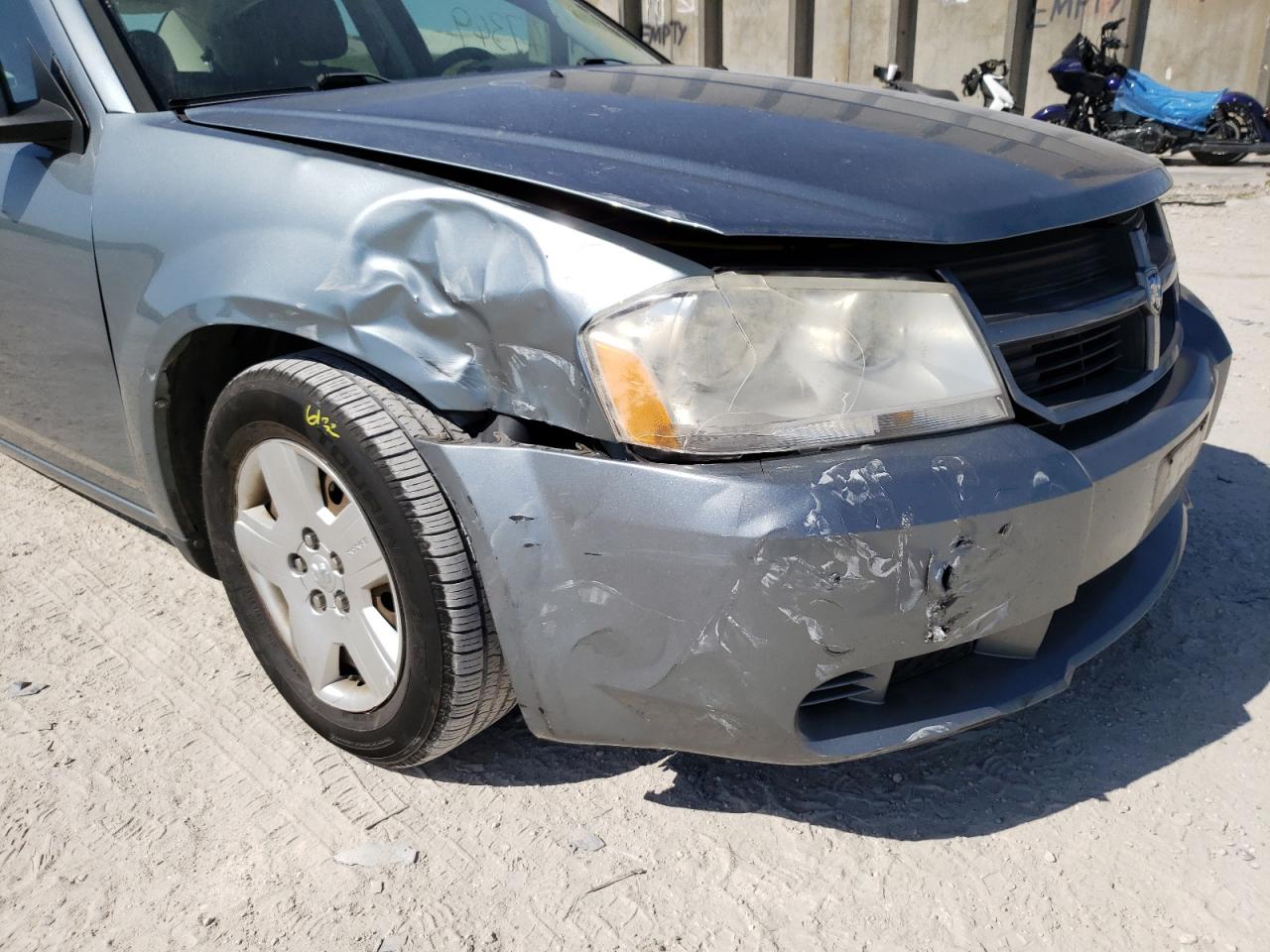 Photo 9 from auction – 2010 DODGE AVENGER SX with VIN 1B3CC4FB6AN228918